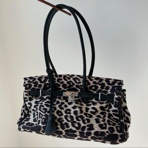 Printed With Two detachable Straps Handbag